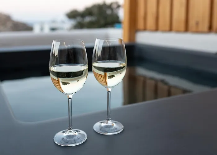 Aegean Gem Hotel Kamári